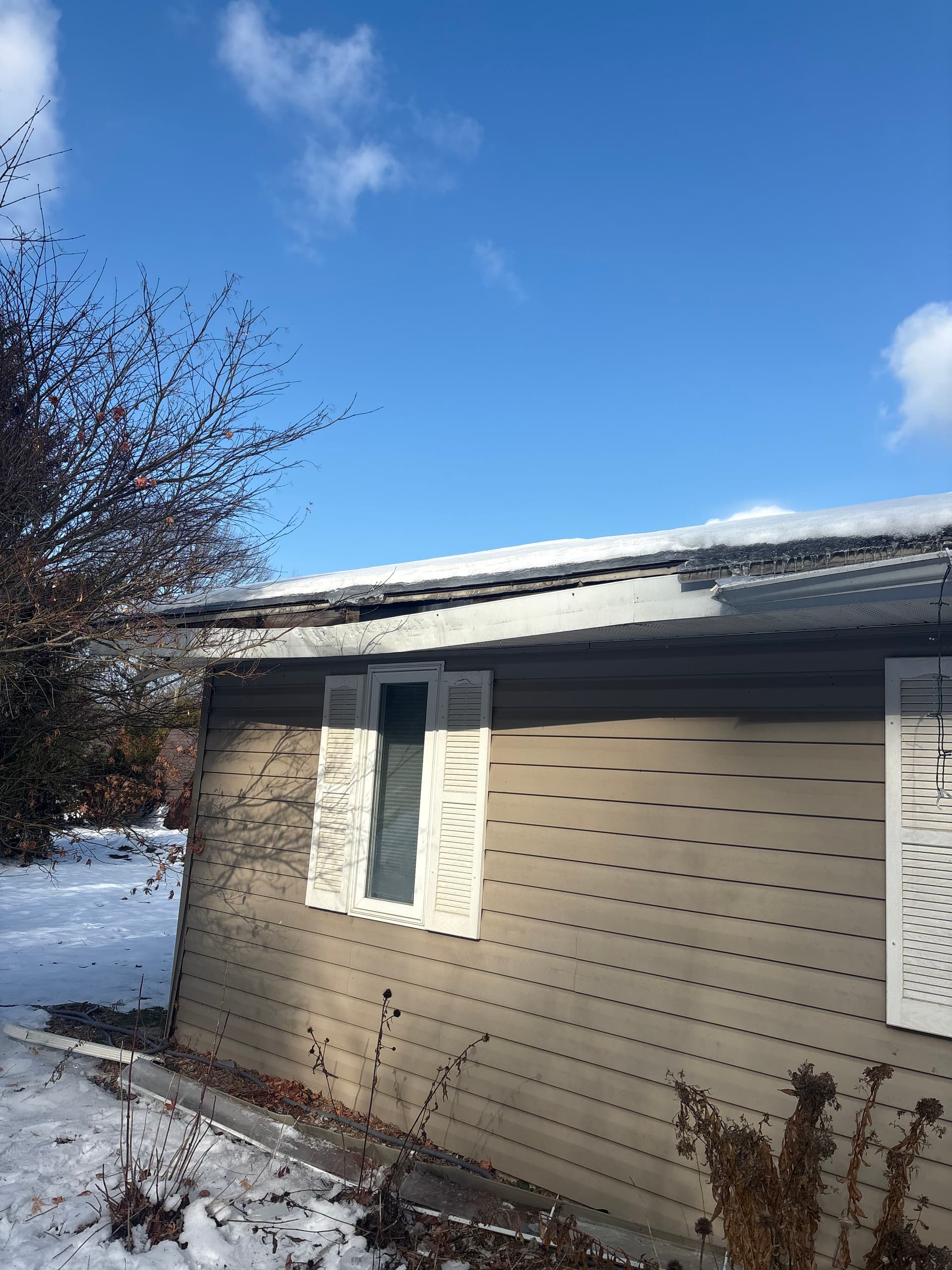 Gallery photos for Winter Weather Preparedness for Your Roof: Image #1