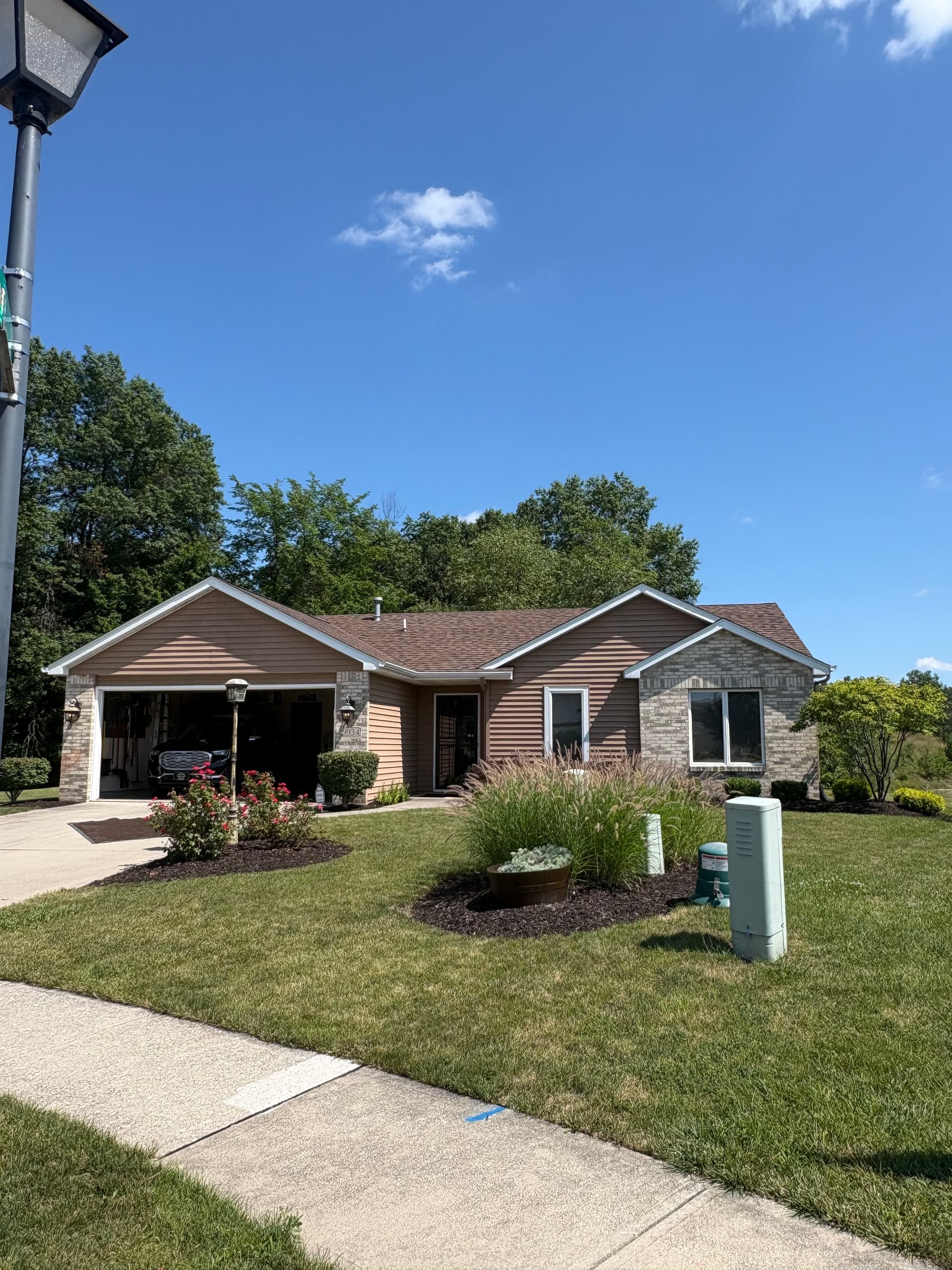 Atlas Shingle Roof Replacement Done Right in Burnt Hickory image