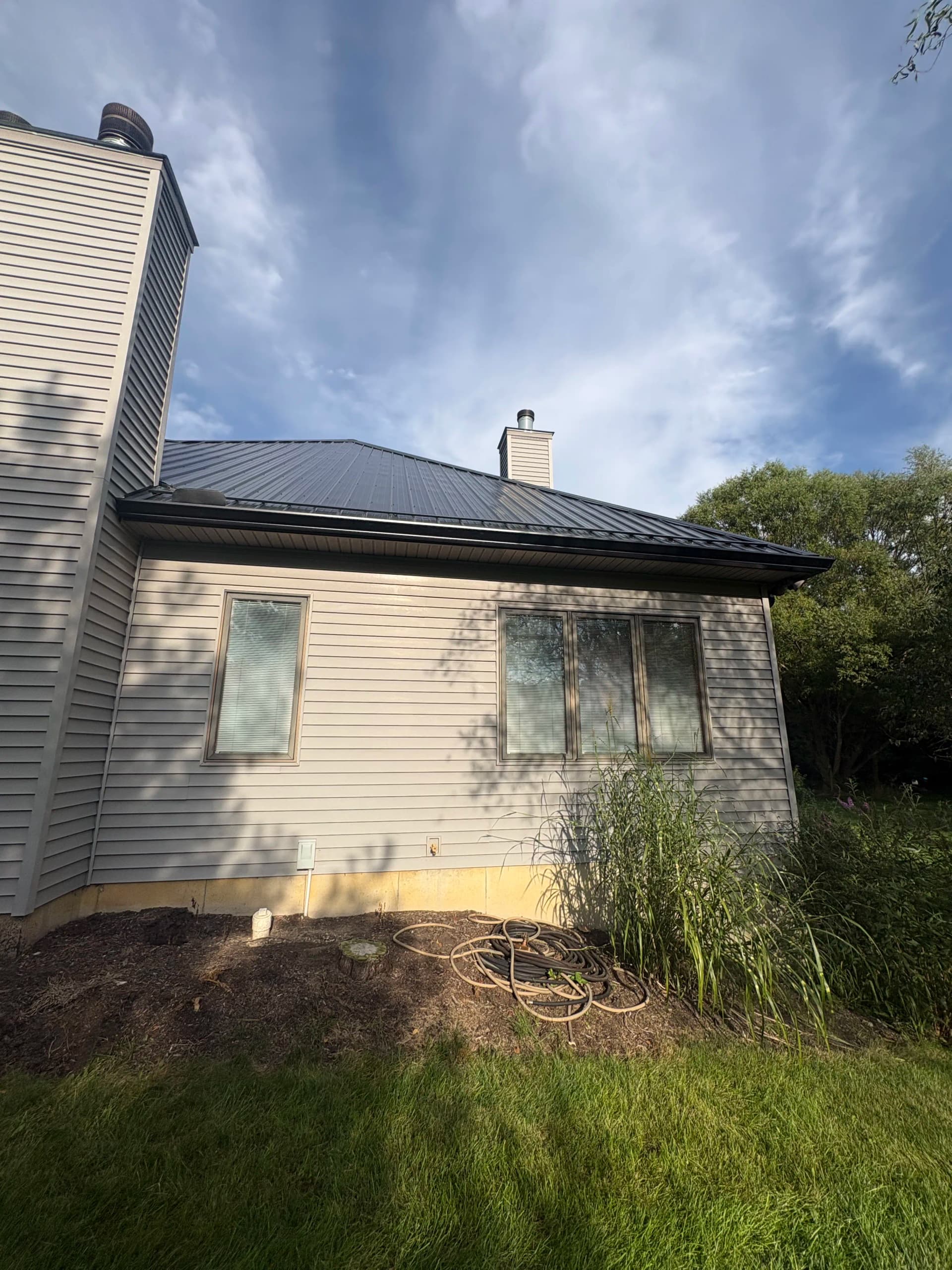 Gallery photos for Black 6-Inch Gutter Installation Done Right in Leo Indiana: Image #5
