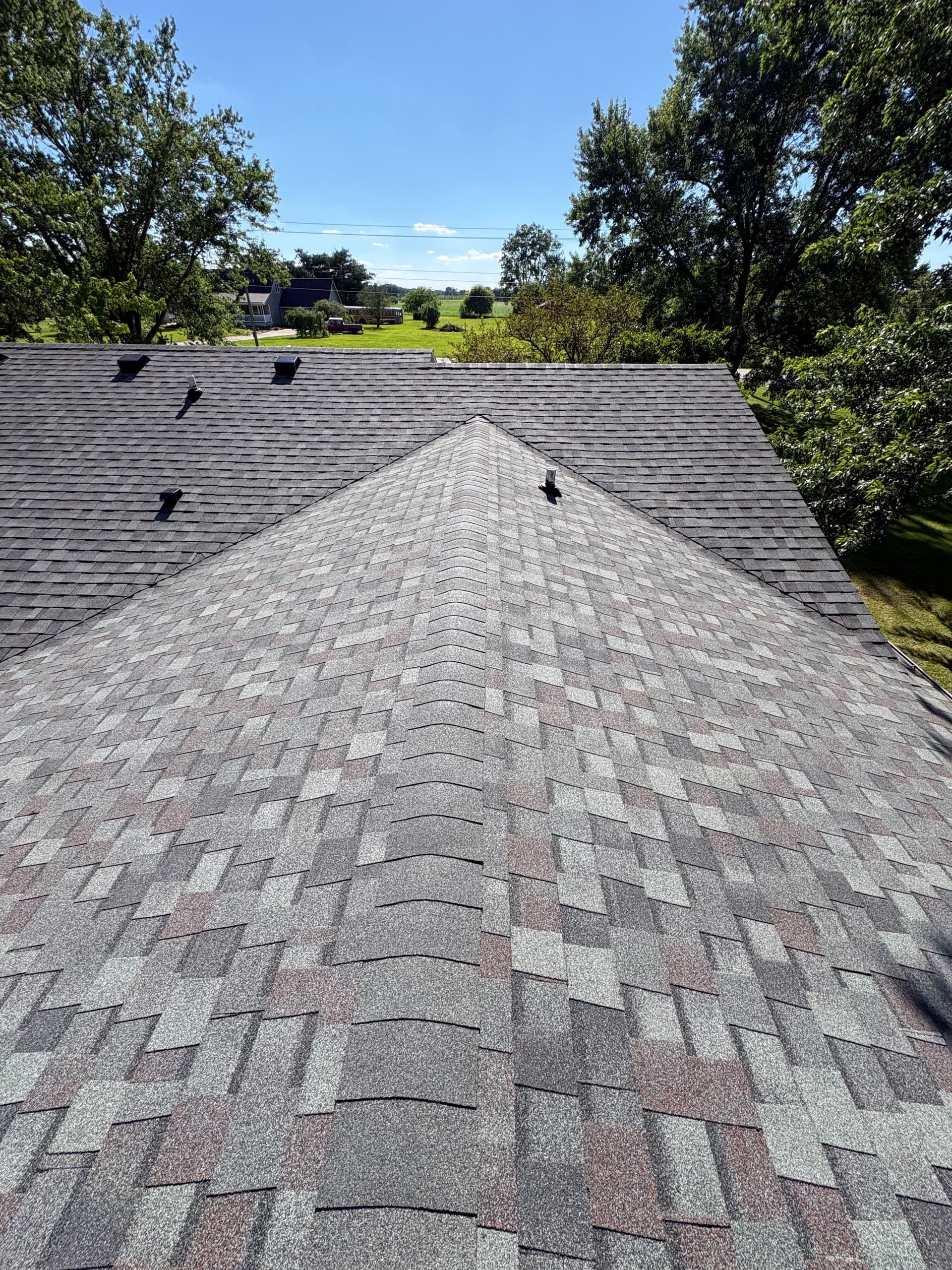 Atlas Pinnacle Pristine Roof Replacement in Summer Harvest image