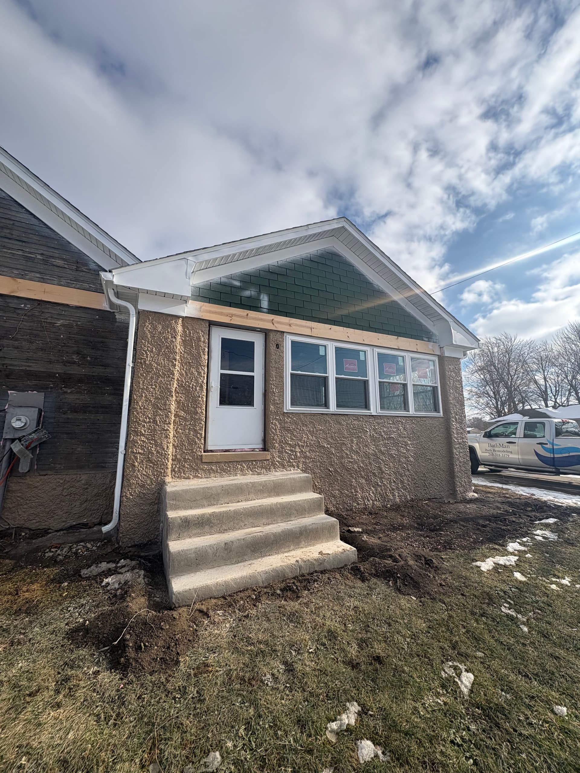 Vintage Look Achieved with New Siding in Fort Wayne
