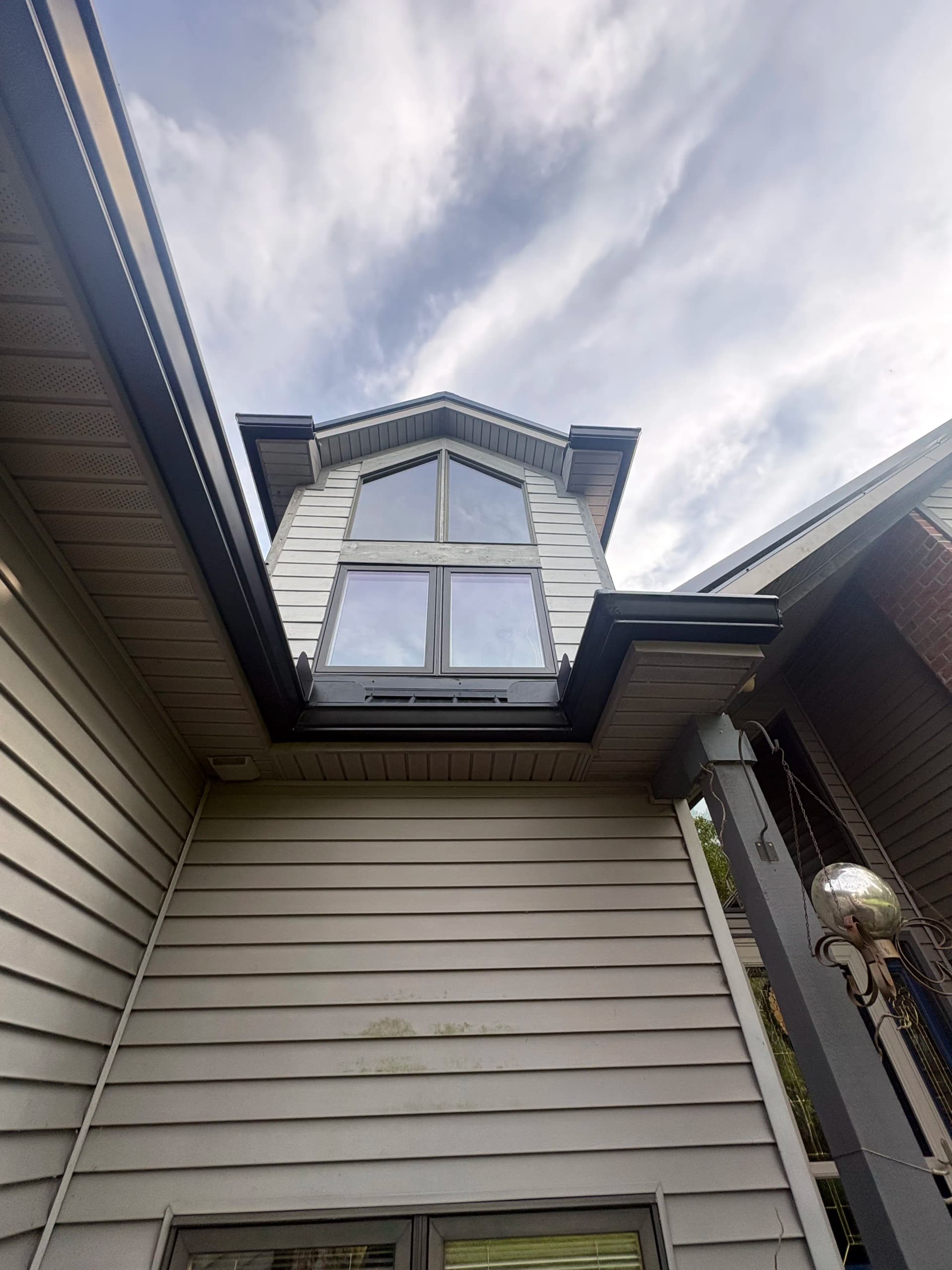 Gallery photos for Black 6-Inch Gutter Installation Done Right in Leo Indiana: Image #3