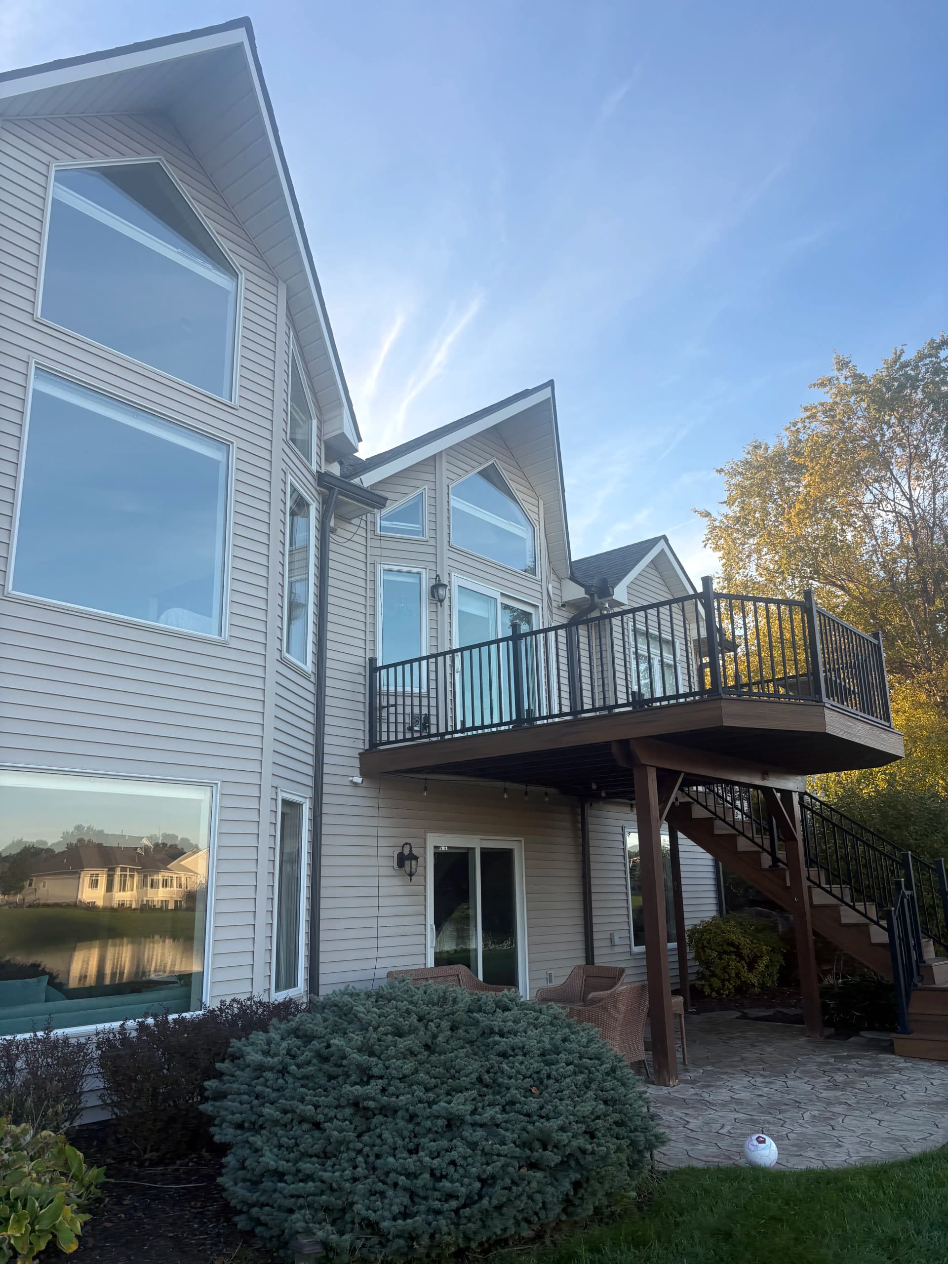 Gallery photos for Why 6-Inch Gutters in Dark Bronze Are Worth It: Image #6