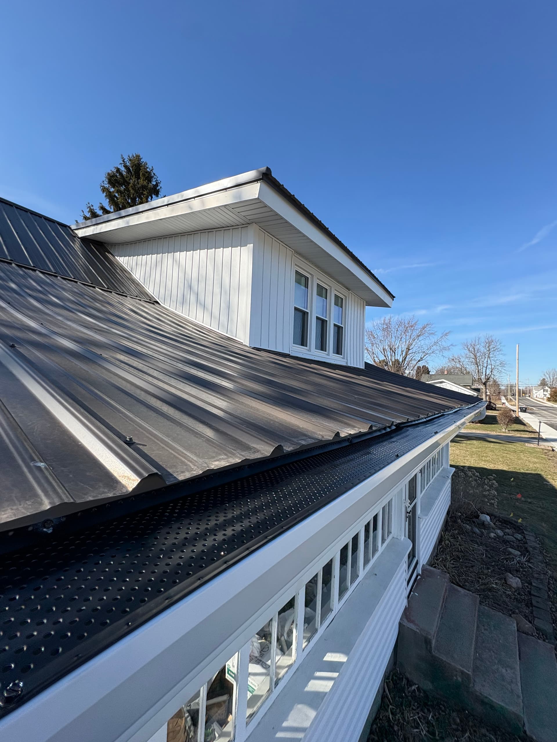 Gallery photos for Expert Gutter Installation and Protection for Your Home: Image #4